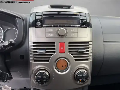 Daihatsu Terios 1.5 16V SX 4WD — SUV compact robuste, 4x4 intégral et sans sinistre — Miniatura 15