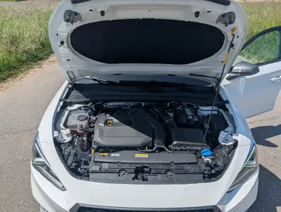 SEAT Leon 1.5 TSI — Berline compacte entretenue, historique complet — Miniature 13
