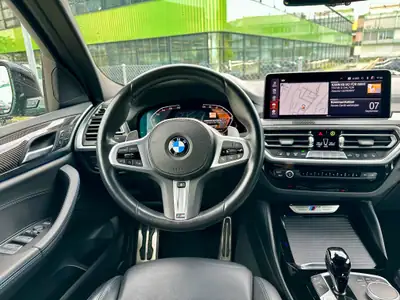BMW X4 20d xDrive — SUV coupé diesel hybride, 90'000 km, sans sinistre — tableau de bord