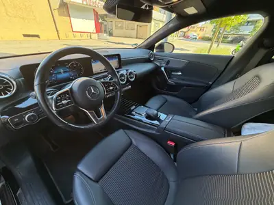 Mercedes-Benz CLA 220 d 4MATIC — Coupé élégant, diesel économe et traction intégrale — tableau de bord