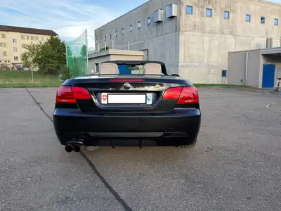 BMW 325i E93 LCI Cabriolet — Élégance décapotable, 218 ch et finition premium — side view