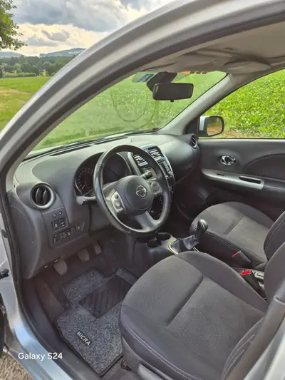 Nissan Micra 1.2 12V Tekna — Citadine fiable, très peu kilométrée — intérieur