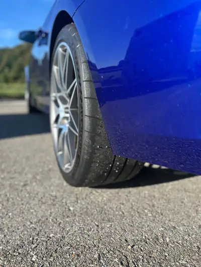 BMW M4 Competition 2019 — Coupé haute performance, 26'700 km seulement — arrière