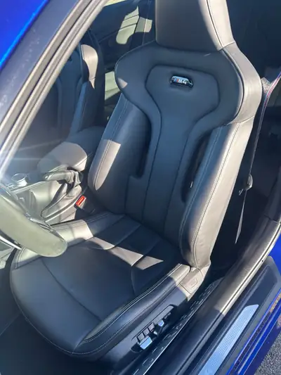 BMW M4 Competition 2019 — Coupé haute performance, 26'700 km seulement — détail