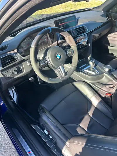 BMW M4 Competition 2019 — Coupé haute performance, 26'700 km seulement — Miniature 7