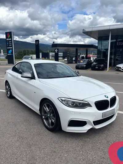 BMW M235i — Coupé sportif 326 ch, design affirmé, sans sinistre — vista esterna