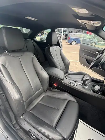 BMW M235i — Coupé sportif 326 ch, design affirmé, sans sinistre — dettaglio