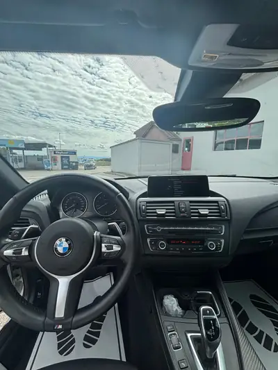 BMW M235i — Coupé sportif 326 ch, design affirmé, sans sinistre — cruscotto