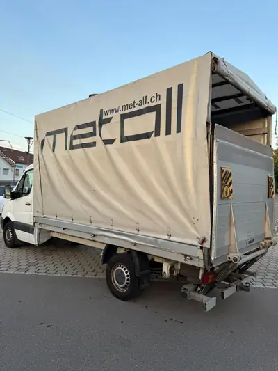 Mercedes-Benz Sprinter 2.2 CDI 163 — Utilitaire fiable, 284 000 km, sans sinistre — arrière