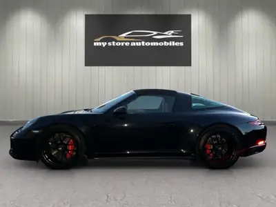 Porsche 911 Targa 4 GTS PDK — Cabriolet mythique, entretien complet Porsche, expertise du jour — vista esterna