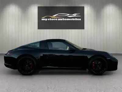 Porsche 911 Targa 4 GTS PDK — Cabriolet mythique, entretien complet Porsche, expertise du jour — cruscotto