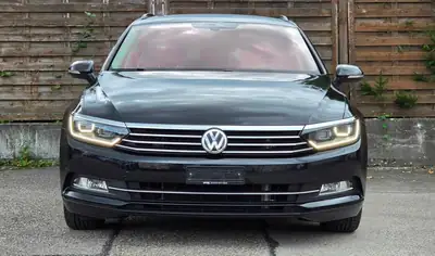VW Passat 2.0 TDI 150 Comfortline — Break spacieux, diesel économe et bien équipé — vista esterna