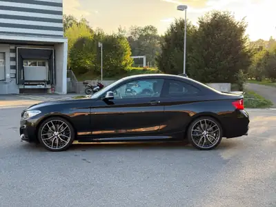 BMW M235 Coupé 2016 — 326 ch, échappement Remus, sans accident — arrière