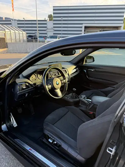 BMW M235 Coupé 2016 — 326 ch, échappement Remus, sans accident — détail