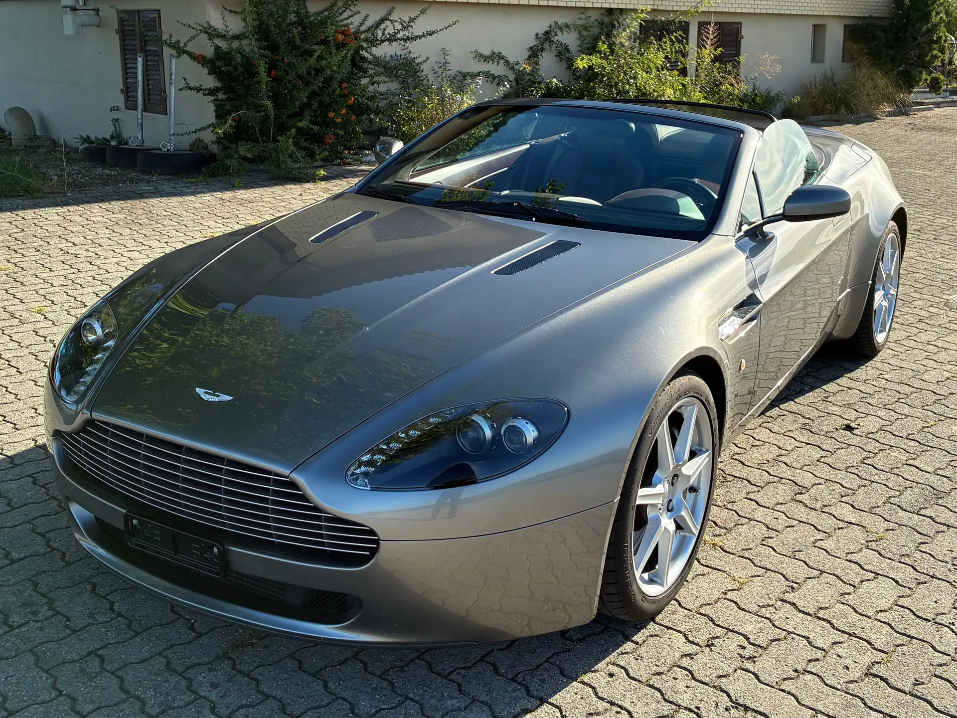 Aston Martin V8 Vantage 2008 occasion Bern — 1