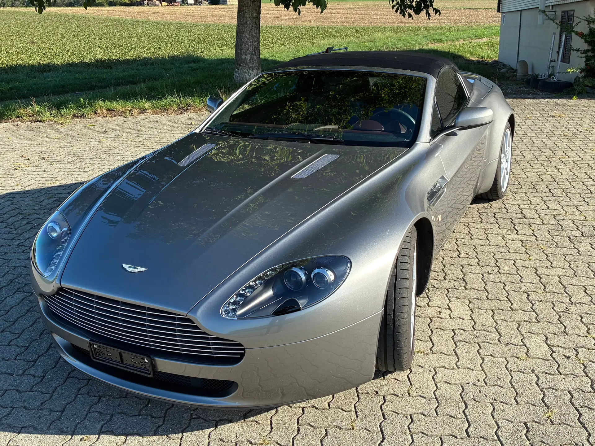 Aston Martin V8 Vantage 2008 occasion Bern — 4