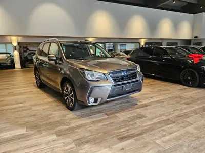 Subaru Forester 2.0i Executive — SUV fiable avec Standheizung et attelage 2000kg — cruscotto