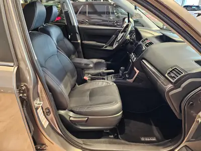 Subaru Forester 2.0i Executive — SUV fiable avec Standheizung et attelage 2000kg — Miniatura 18