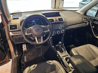 Subaru Forester 2.0i Executive — SUV fiable avec Standheizung et attelage 2000kg — Miniatura 27