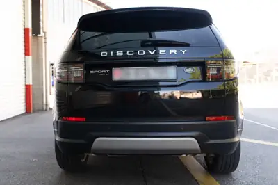 Land Rover Discovery Sport P250 SE — 7 places, tout-terrain premium et équipement haut de gamme — interior