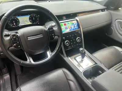 Land Rover Discovery Sport P250 SE — 7 places, tout-terrain premium et équipement haut de gamme — detail