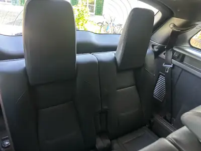 Land Rover Discovery Sport P250 SE — 7 places, tout-terrain premium et équipement haut de gamme — Thumbnail 12