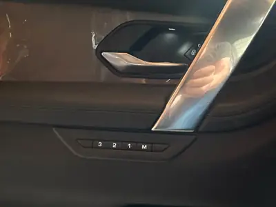 Land Rover Discovery Sport P250 SE — 7 places, tout-terrain premium et équipement haut de gamme — Thumbnail 15