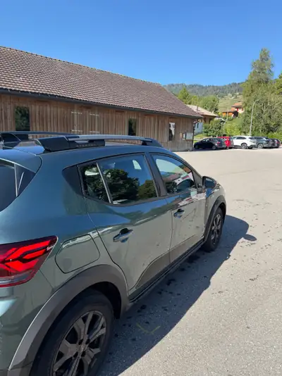 Dacia Sandero 1.0 TCe 110 Stepway Extreme+ — Citadine polyvalente, entretien économique — rear view