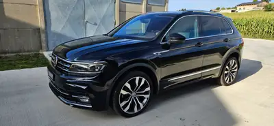 VW Tiguan 2.0 TDI SCR Highline — SUV robuste, toit panoramique, sans sinistre — exterior view