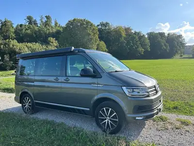 VW T6 California 2.0 TDI Beach DSG — Camping-car premium, toit relevable et équipements haut de gamme — Miniature 9