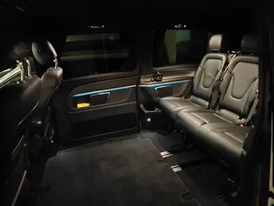 Mercedes-Benz V 250 d BlueTec — Monospace familial 8 places, diesel efficace — Thumbnail 13