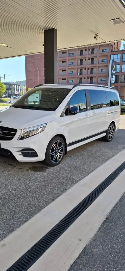 Mercedes-Benz V 250 d BlueTec — Monospace familial 8 places, diesel efficace — Thumbnail 16
