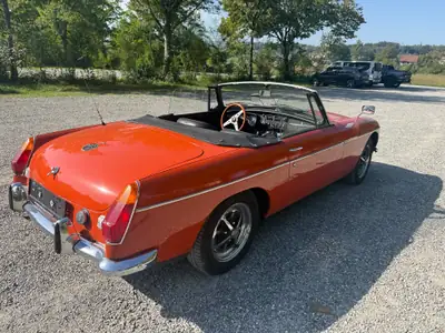 MG MGB Veteran 1972 — Cabriolet anglais emblématique, 73'900 km — intérieur