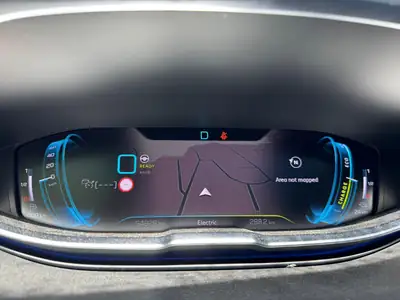 Peugeot 3008 1.6 Plug-in Hybrid4 GT — SUV rechargeable, 53'000 km seulement — Thumbnail 8