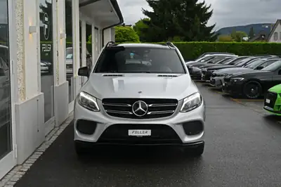 Mercedes-Benz GLE 350 d 4Matic — SUV premium diesel, équipement AMG Line complet — Heckansicht