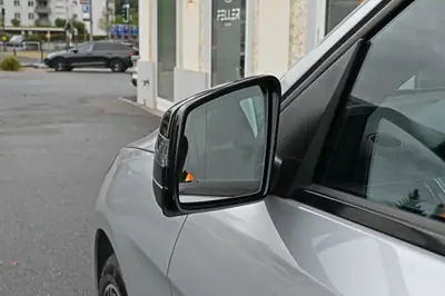 Mercedes-Benz GLE 350 d 4Matic — SUV premium diesel, équipement AMG Line complet — Miniatur 11