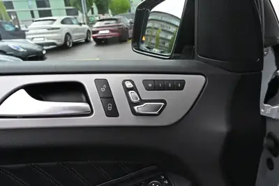 Mercedes-Benz GLE 350 d 4Matic — SUV premium diesel, équipement AMG Line complet — Miniatur 14