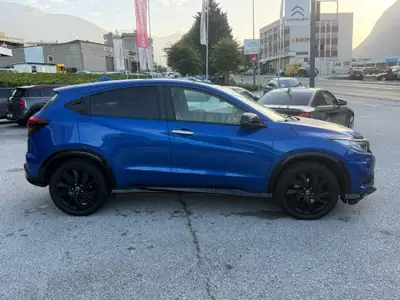 Honda HR-V 1.5i-VTEC Turbo — Compact polyvalent à 85 000 km, turbo dynamique — dashboard