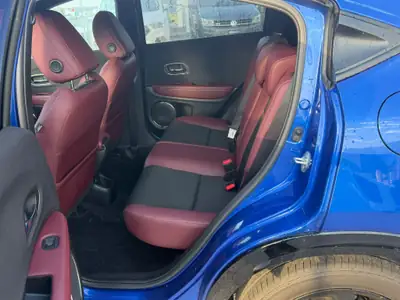Honda HR-V 1.5i-VTEC Turbo — Compact polyvalent à 85 000 km, turbo dynamique — Thumbnail 13