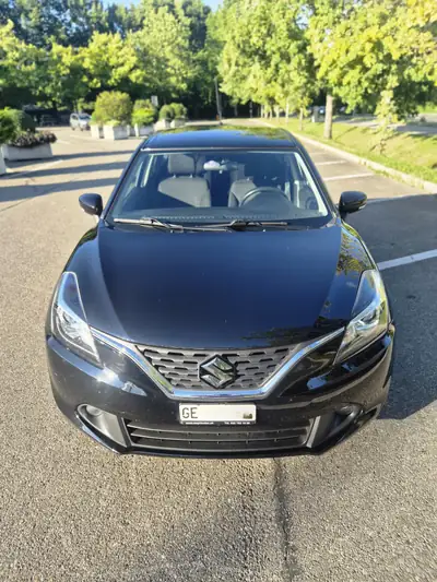 Suzuki Baleno 1.2 SHVS Compact Top — Citadine économe et fiable, 125'000 km — cruscotto