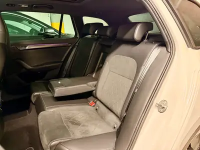 Skoda Superb 2.0 TSI 280 SportLine 4x4 — Break premium, 26000 km, traction intégrale — Miniatura 13