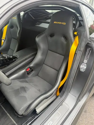 Mercedes-AMG GT R PRO — Coupé haute performance, 584 ch, très faible kilométrage — cruscotto