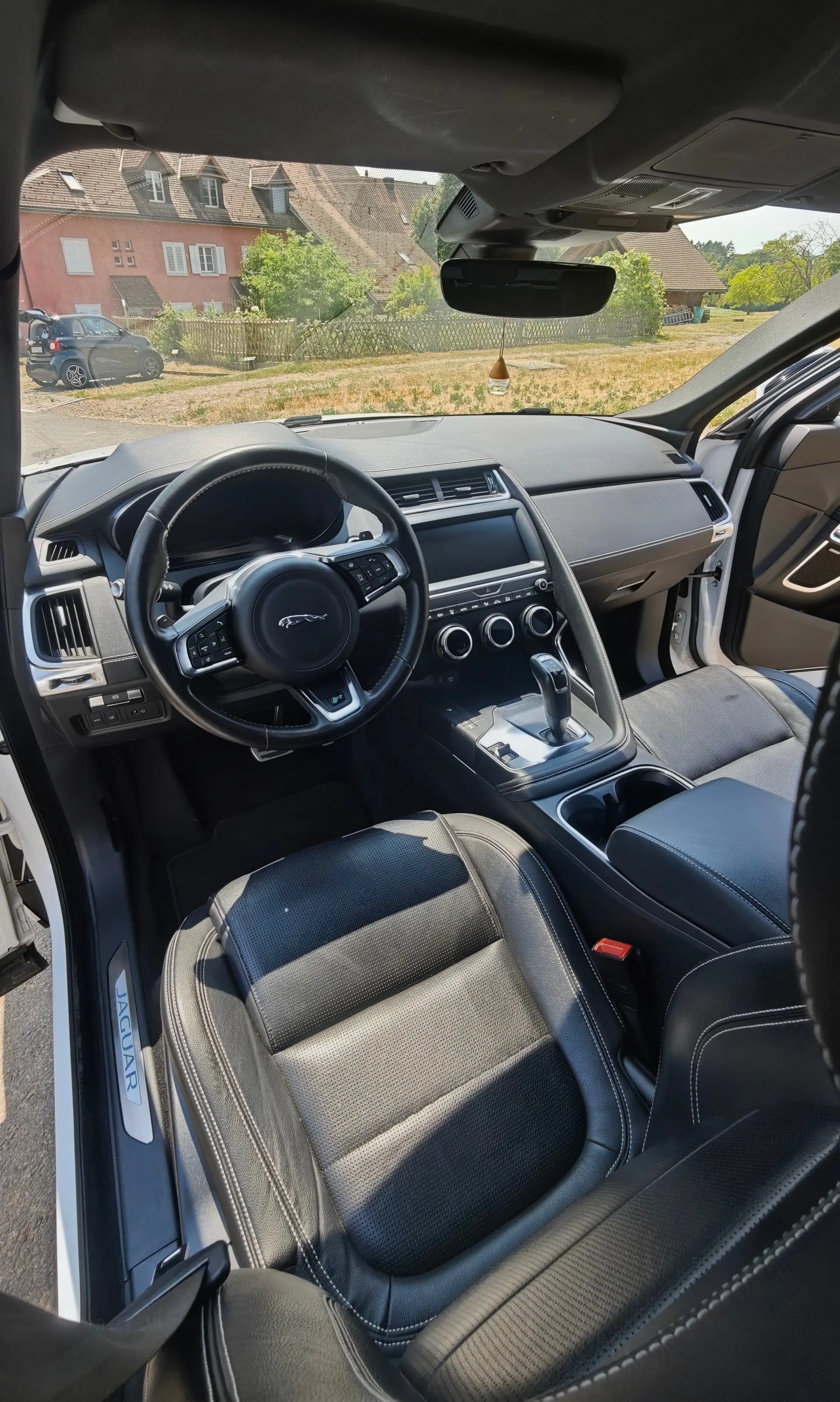 Jaguar E-Pace 2018 occasion Kloten — 4