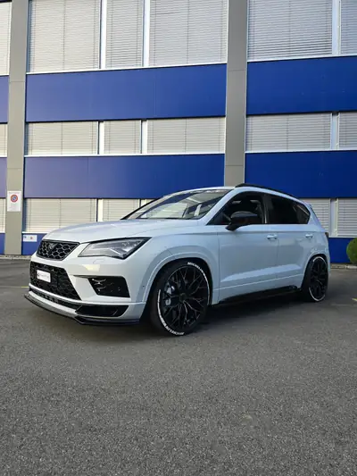 CUPRA Ateca 2.0 TSI 4Drive — SUV haute performance 420 ch, seulement 45'000 km — vista posteriore