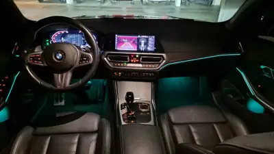 BMW 320d xDrive Touring — Break M-Sport 2022, motorisation efficace et transmission intégrale — dettaglio