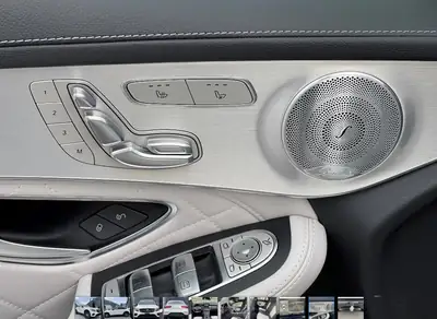 Mercedes-Benz GLC 43 AMG 4MATIC — SUV coupé haute performance, 367 ch et hivernales incluses — Thumbnail 8