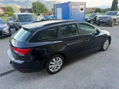 SEAT Leon 1.6 TDI 110 — Break économique sans accident, diesel fiable — rear view