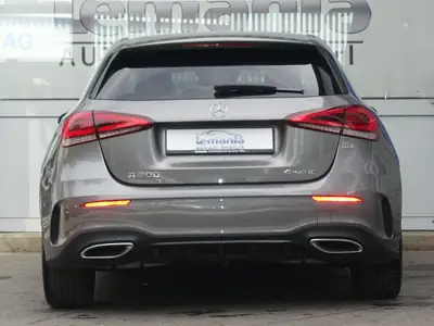 Mercedes-Benz A 200 AMG Line 4Matic — Berline compacte sportive, 85 500 km seulement — Detail