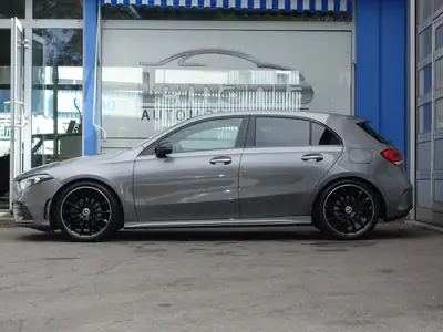 Mercedes-Benz A 200 AMG Line 4Matic — Berline compacte sportive, 85 500 km seulement — Miniatur 8