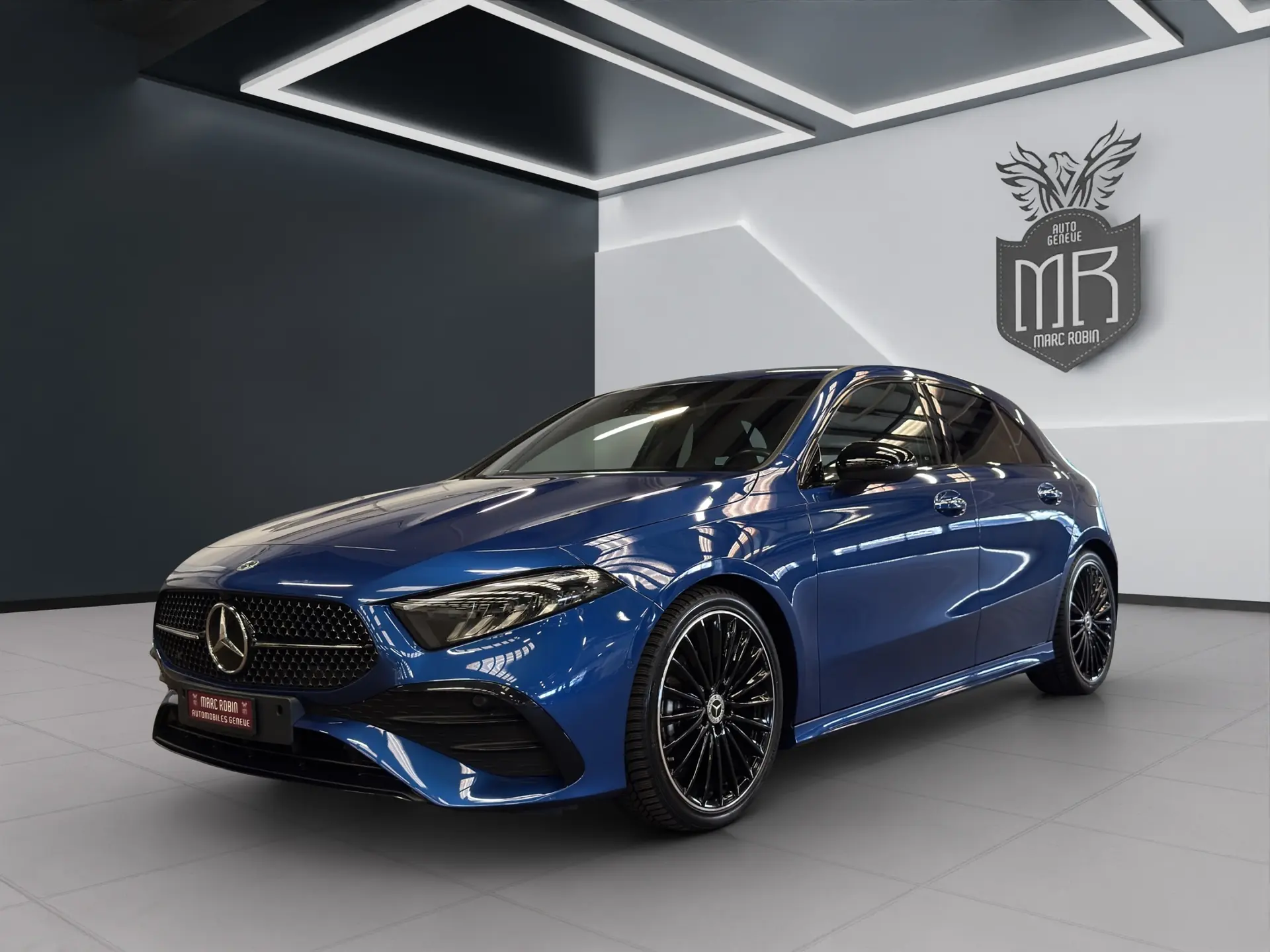 Mercedes-Benz Classe A 200 7G-DCT — Berline hybride compacte, 42 220 km, état impeccable